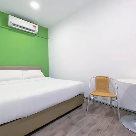 Spot On 90123 Rainbow Guest House